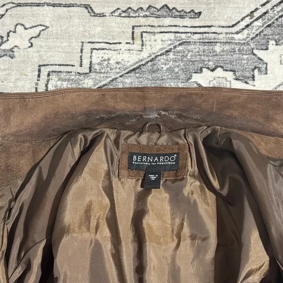 Nordstrom’s Bernardo Dark Brown Suede Leather Jacket - Picture 5 of 6
